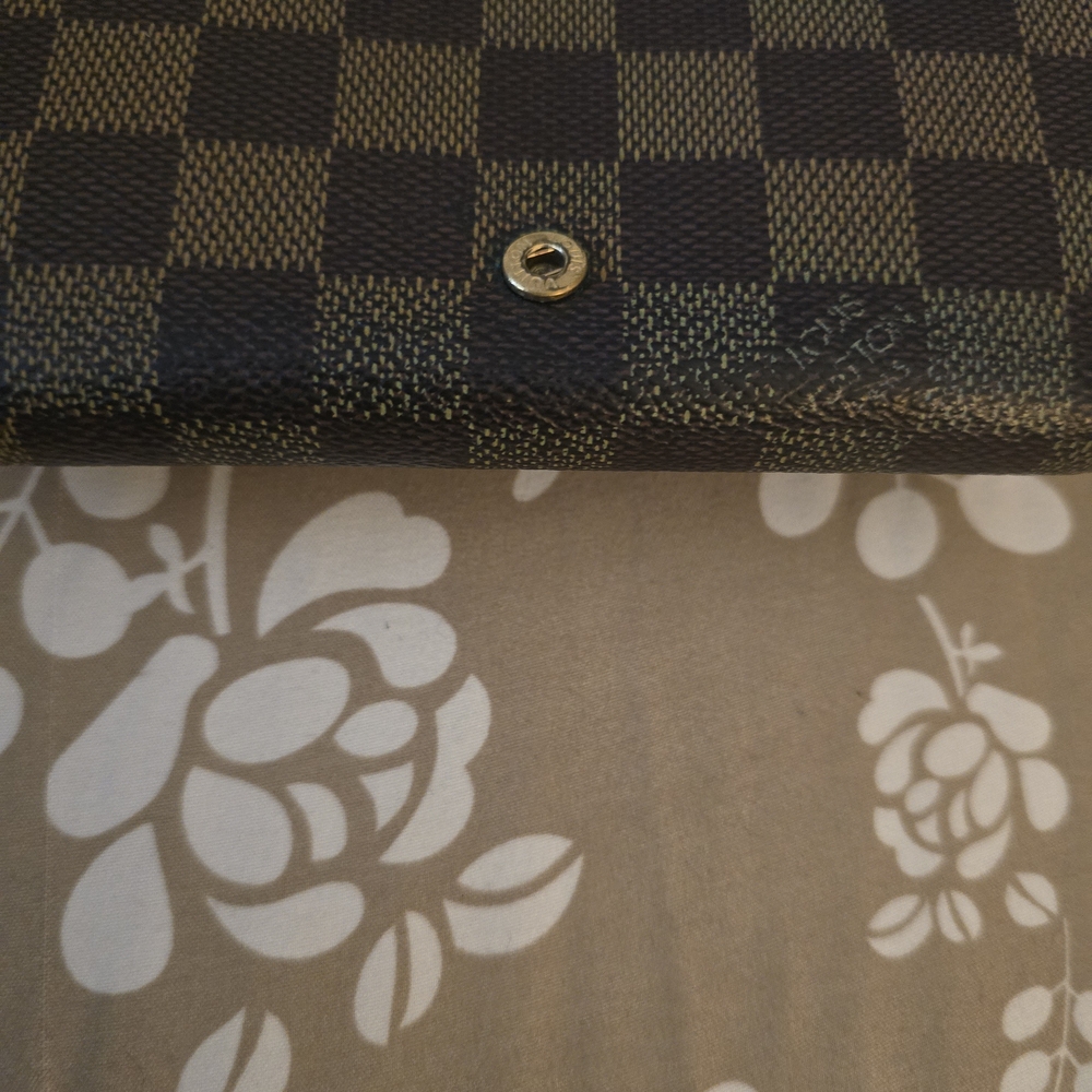 Louis Vuitton Damier Ebene Wallet - Picture 12 of 13